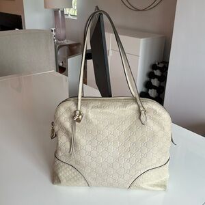 Authentic Gucci Microguccissima Dome Bree Shoulder Bag